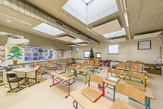 KOVO, výrobní družstvo - školní, kancelářský, laboratorní a dílenský nábytek